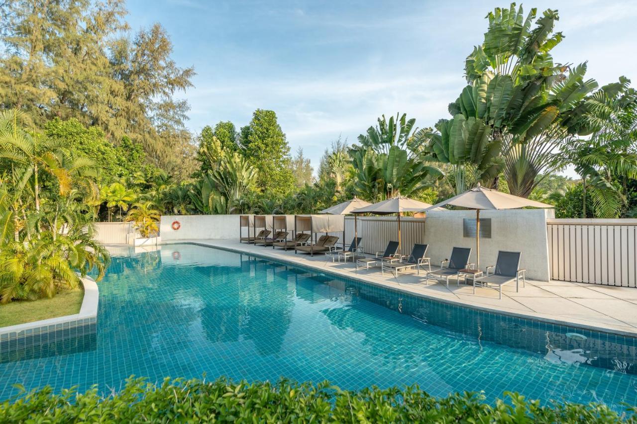 เดวา ภูเก็ต รีสอร์ท แอนด์ วิลล่า Nai Yang ภายนอก รูปภาพ The swimming pool at the hotel